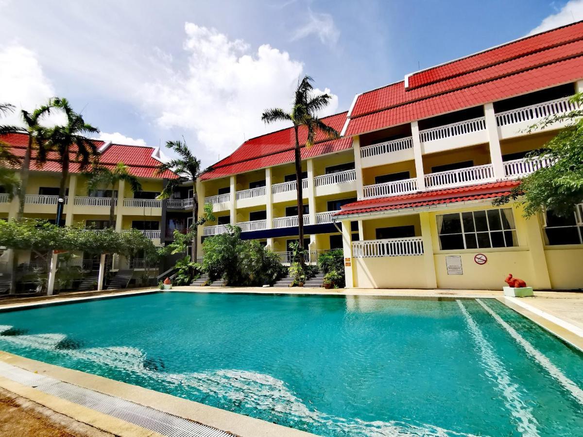 Mw Krabi Beach Resort -Family Run- Sha Extra Plus Ao Nang Exterior photo